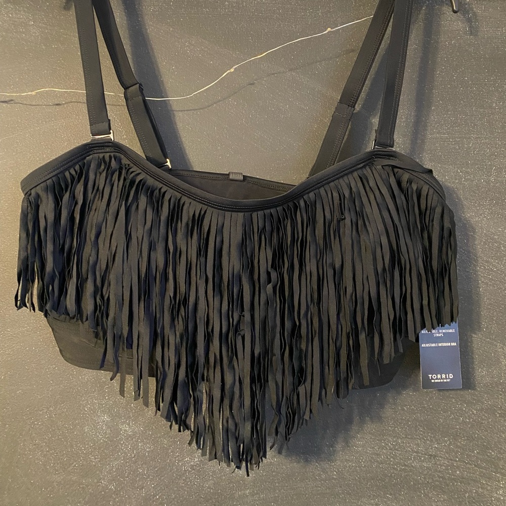 Torrid, size 1, black